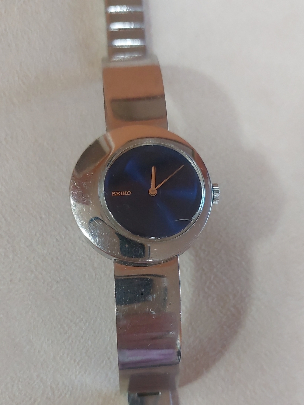 VINTAGE Seiko Silver Bracelet Watch with Blue Dial